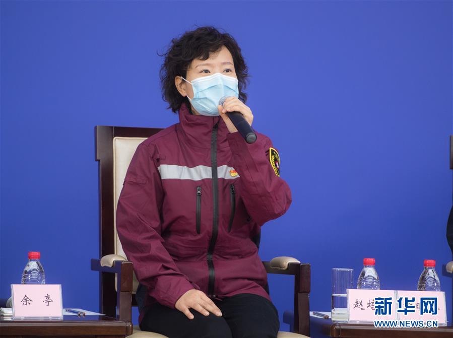 （聚焦疫情防控·圖文互動）（5）分秒必爭！一切為了治病救人——中國抗疫生命至上的生動實踐