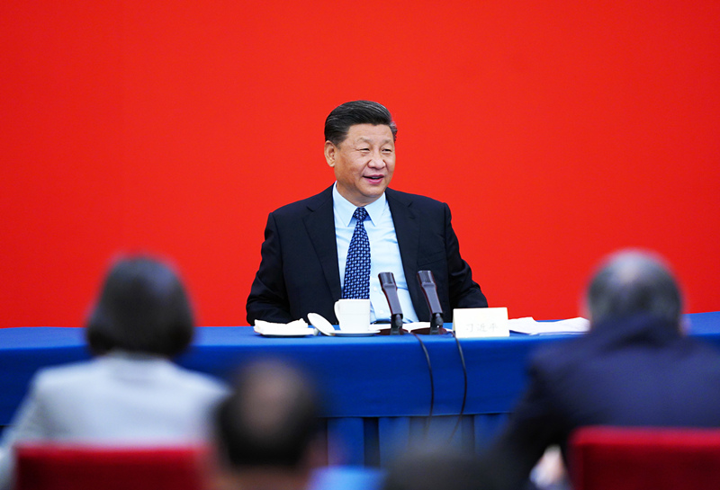 2020年5月23日，習近平總書記看望參加全國政協(xié)十三屆三次會議的經(jīng)濟界委員，并參加聯(lián)組會，聽取意見和建議。